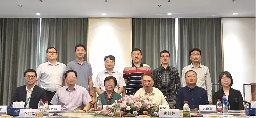 后入内射无码人妻一区