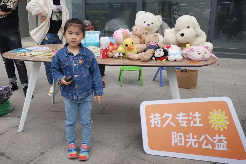 后入内射无码人妻一区