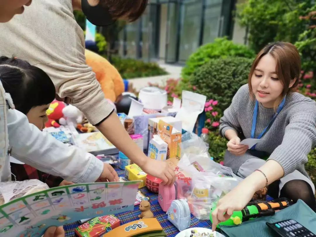 后入内射无码人妻一区