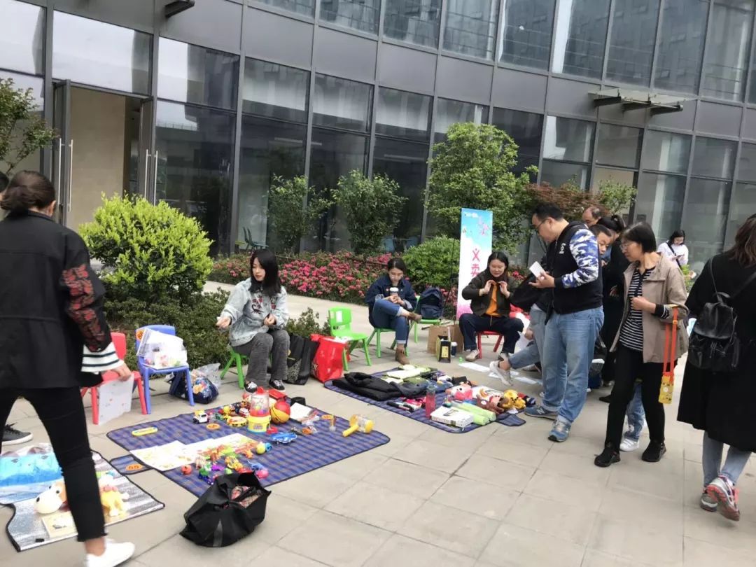 后入内射无码人妻一区