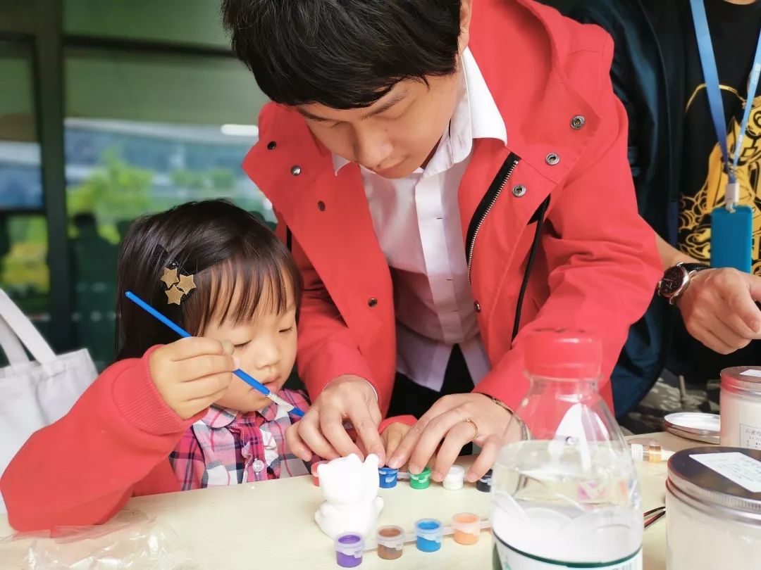 后入内射无码人妻一区