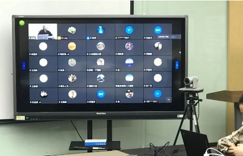 后入内射无码人妻一区